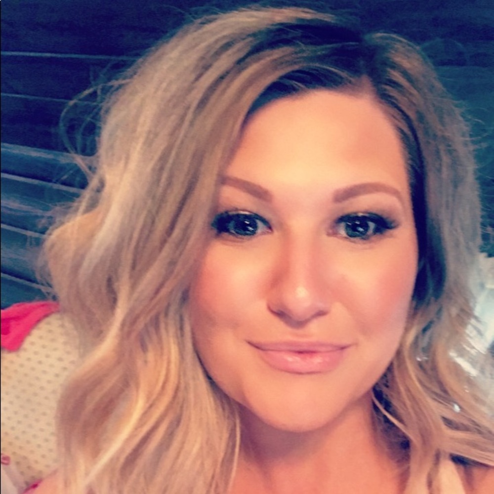 Meet your Posher, Bri